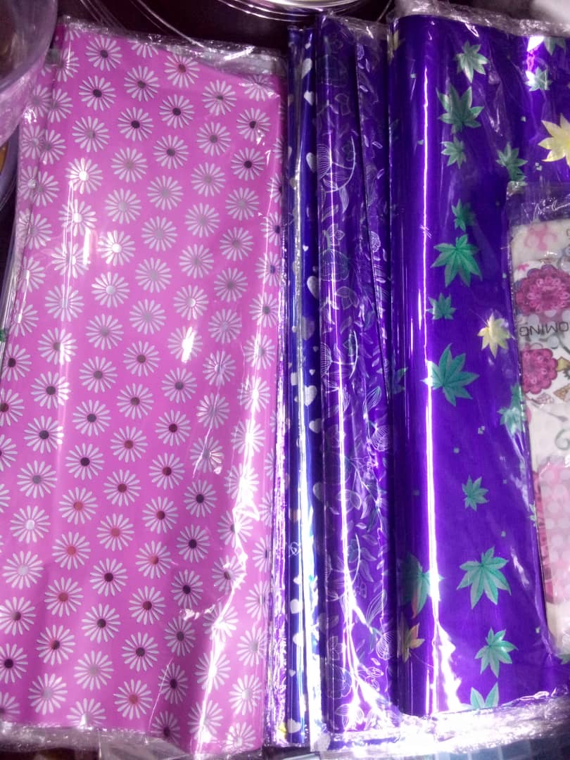 Gift wrappers