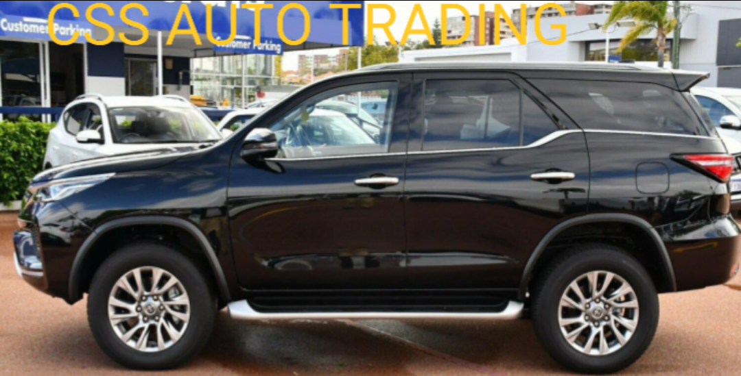 Toyota  Fortuner  Year 2023, Mileage 6700km