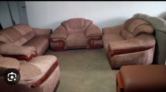 SITTING ROOM SOFA CHAIR