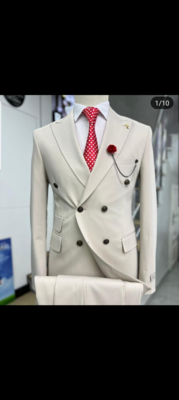 Cream plain dauble breast suit